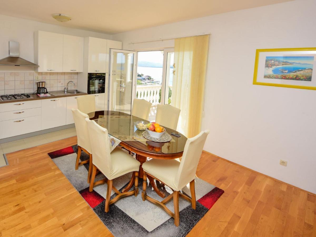Holiday Home Ana By Interhome มาสเลนีซา ภายนอก รูปภาพ