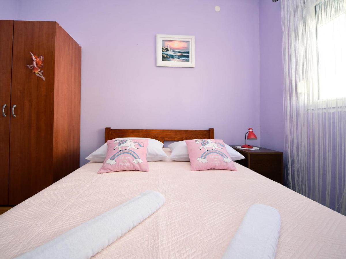 Holiday Home Ana By Interhome มาสเลนีซา ภายนอก รูปภาพ